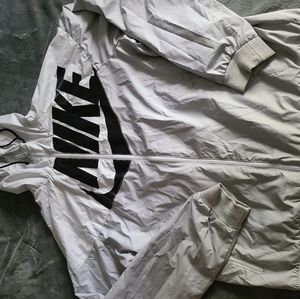 Nike wind breaker